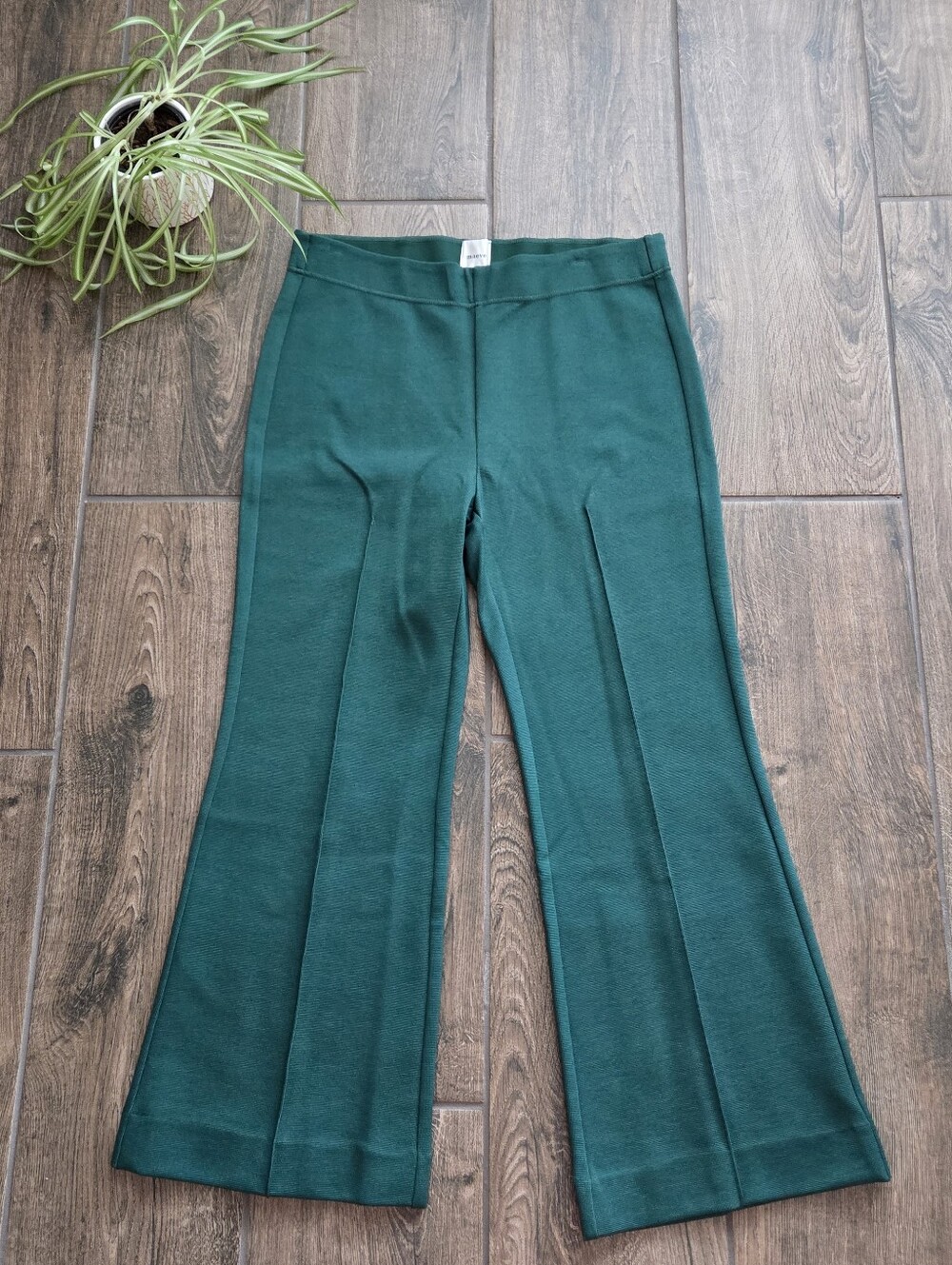 Anthropologie Maeve Margot Kick Flare Cropped Knit Stretch Pants in Pine Green - Picture 3 of 10